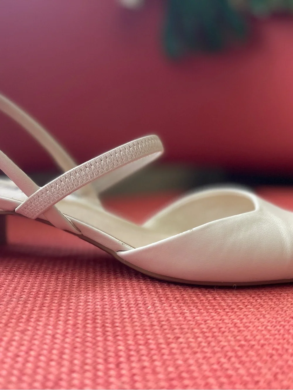 Life Stride Cream Pointed-Toe Slingback Heels